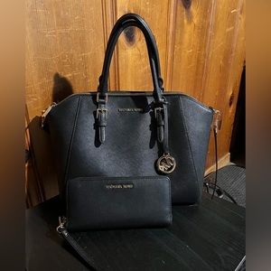 Michael kors large ciara top zip satchel black saffiano leather purse and wallet